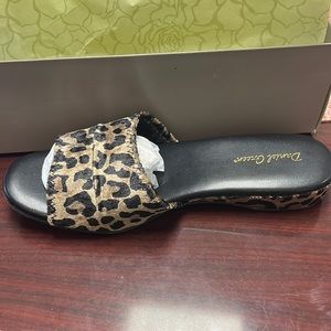 Daniel Green Slippers